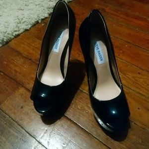 Steve Madden patent leather heels